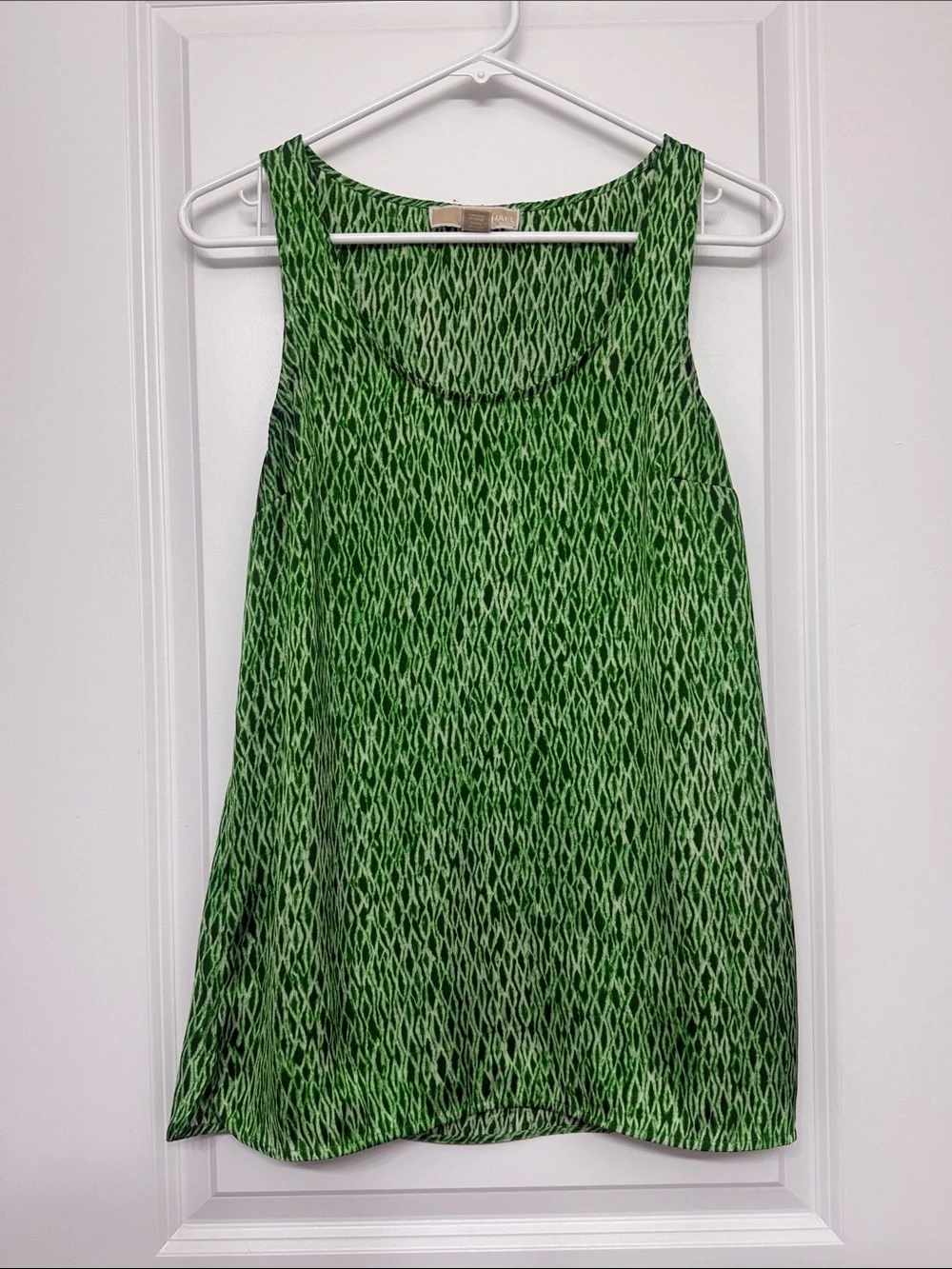 Medium Michael Kors Green Patterned Scoop Neck Tank